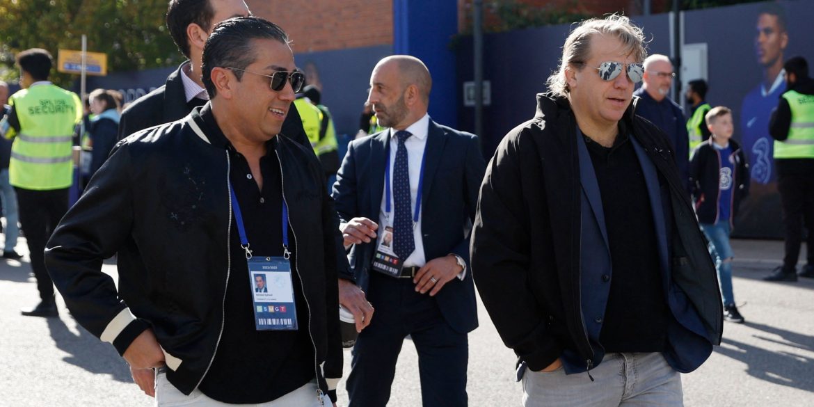 Manager receives Chelsea offer Stamford Bridge chiefs travel for meeting