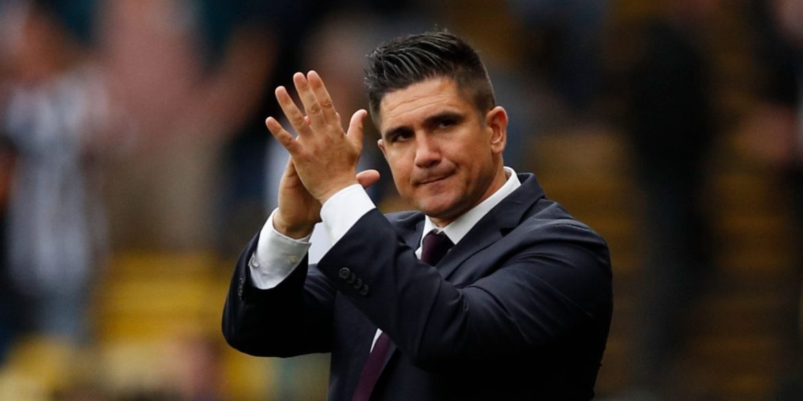 Update: 3-5-2 manager "one to watch" to replace Xisco at Sheffield Wednesday