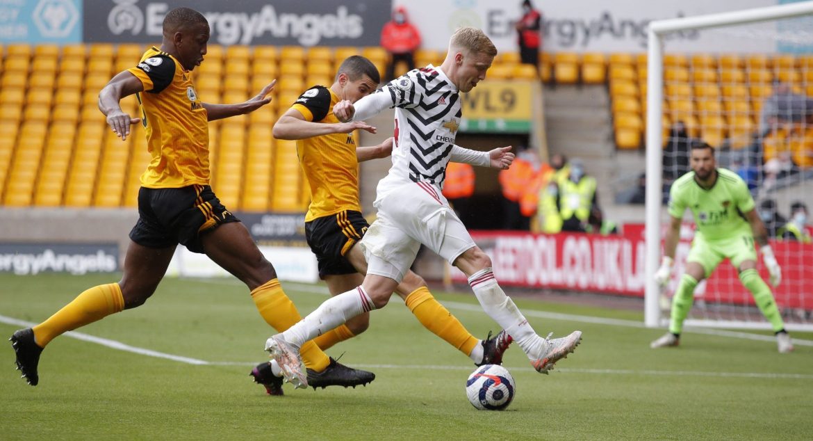 Wolves handed Van de Beek transfer boost